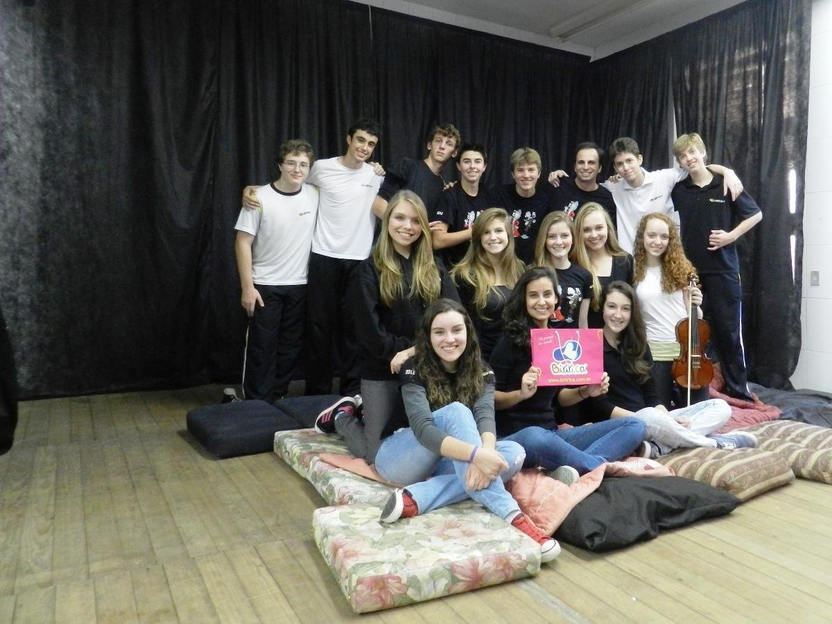 Grupo de teatro da IENH conquista novo espaço de ensaio