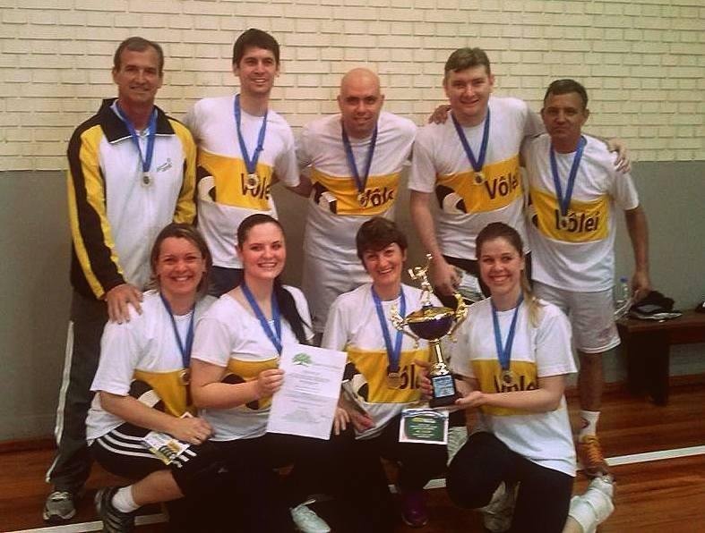 Colaboradores da IENH são Campeões no Torneio Esportivo SINPRO