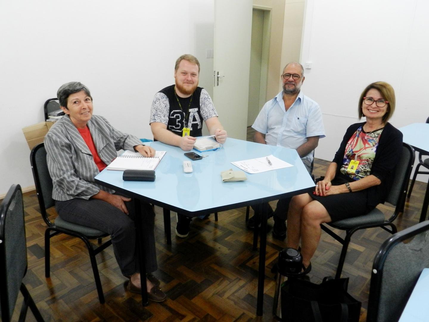 Equipe do Projeto Gota D’água discute ações ambientais