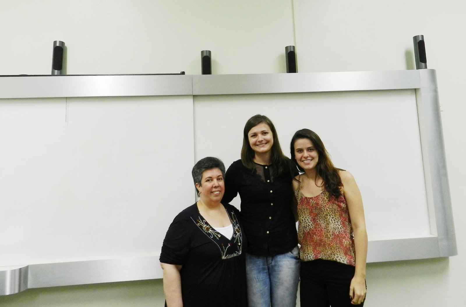 Acadêmicas de Psicologia apresentam TCCs para bancas avaliadoras