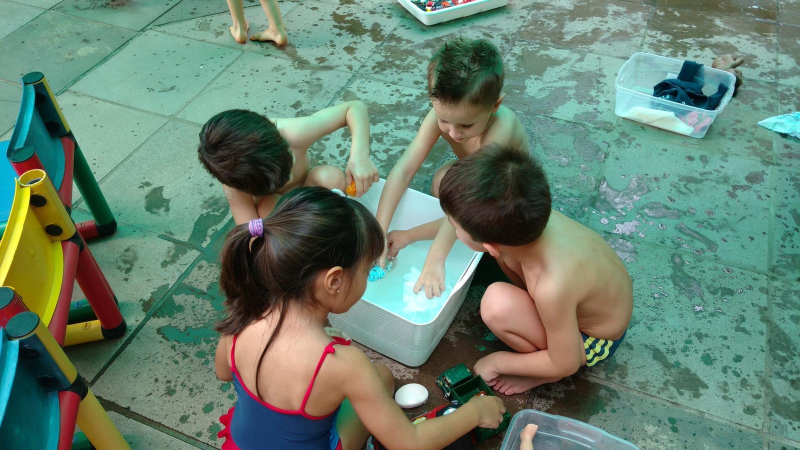Atividade para incentivar o cuidado com os brinquedos