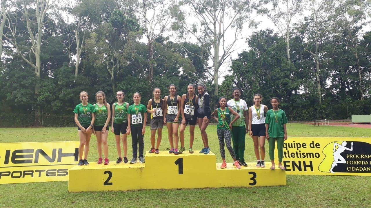 Atletismo da IENH é campeão estadual sub-14