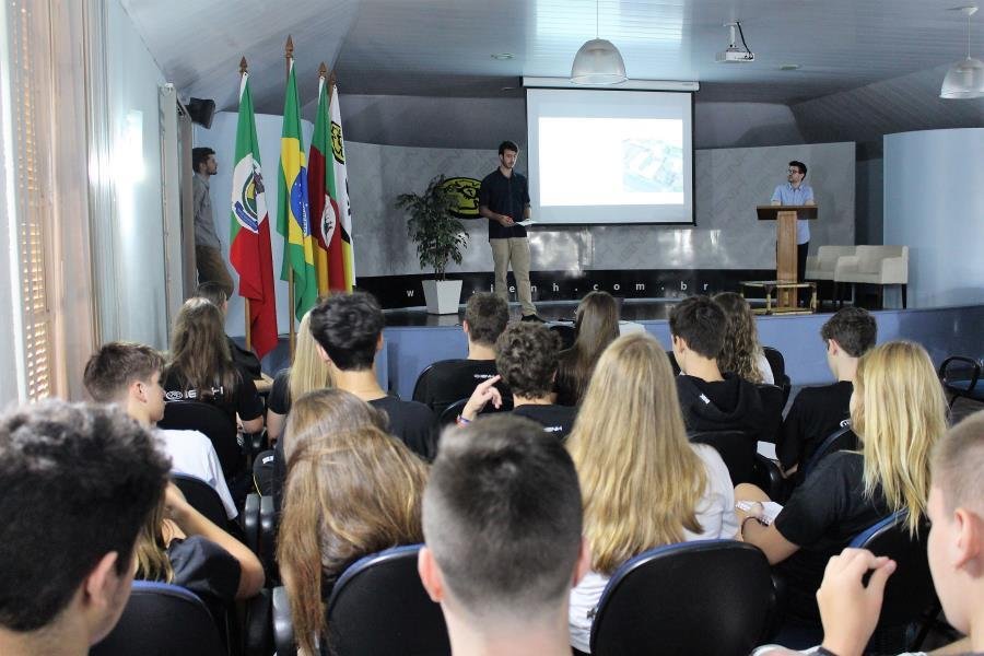 Construção sustentável é tema de palestra em inglês na IENH