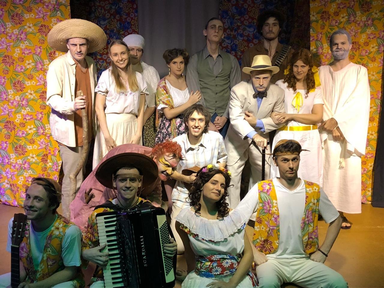 Festa Junina da Unidade Oswaldo Cruz ocorre com apresentações e fogueira