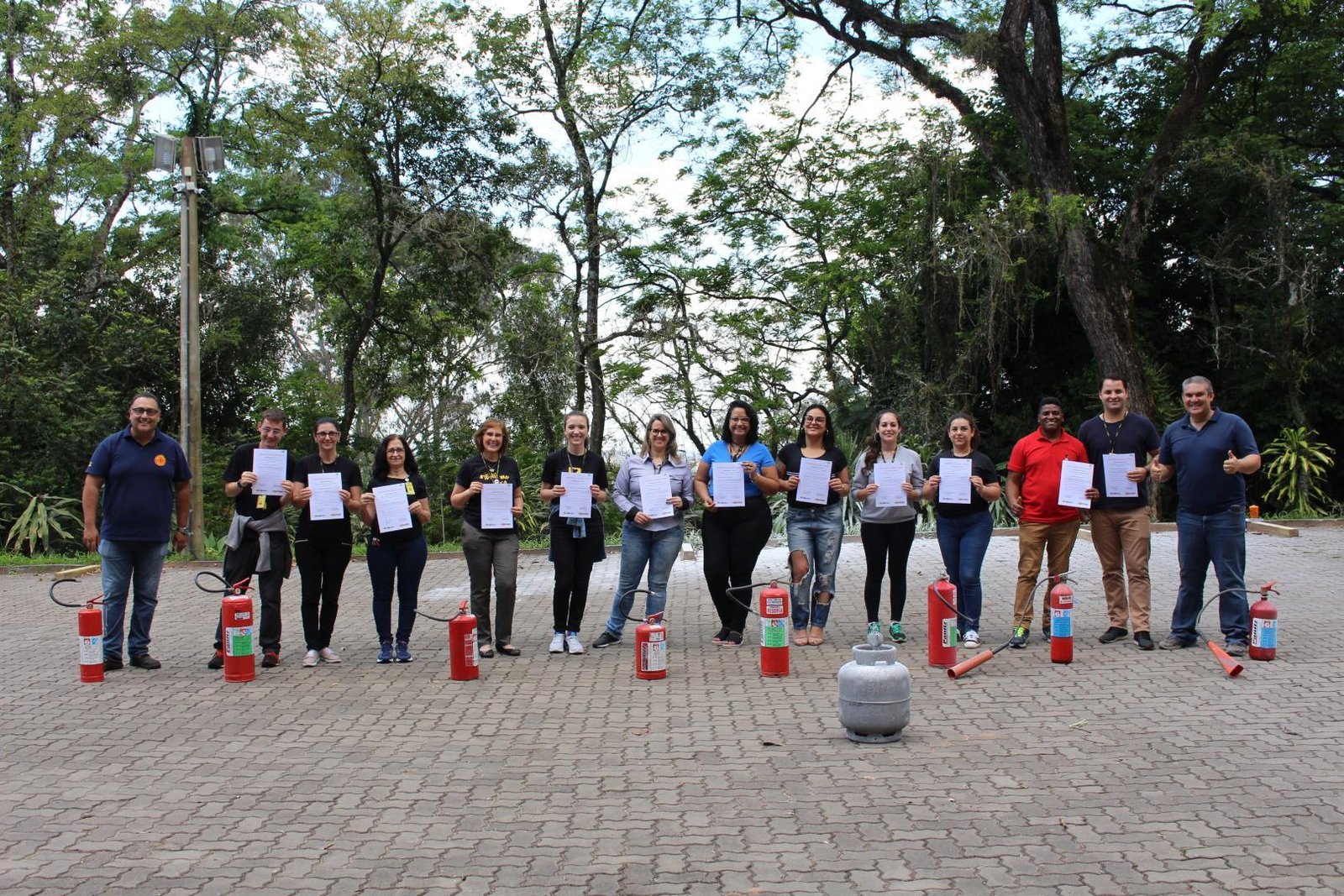 Atletismo da IENH é campeão no Campeonato Estadual de Atletismo sub-14 feminino