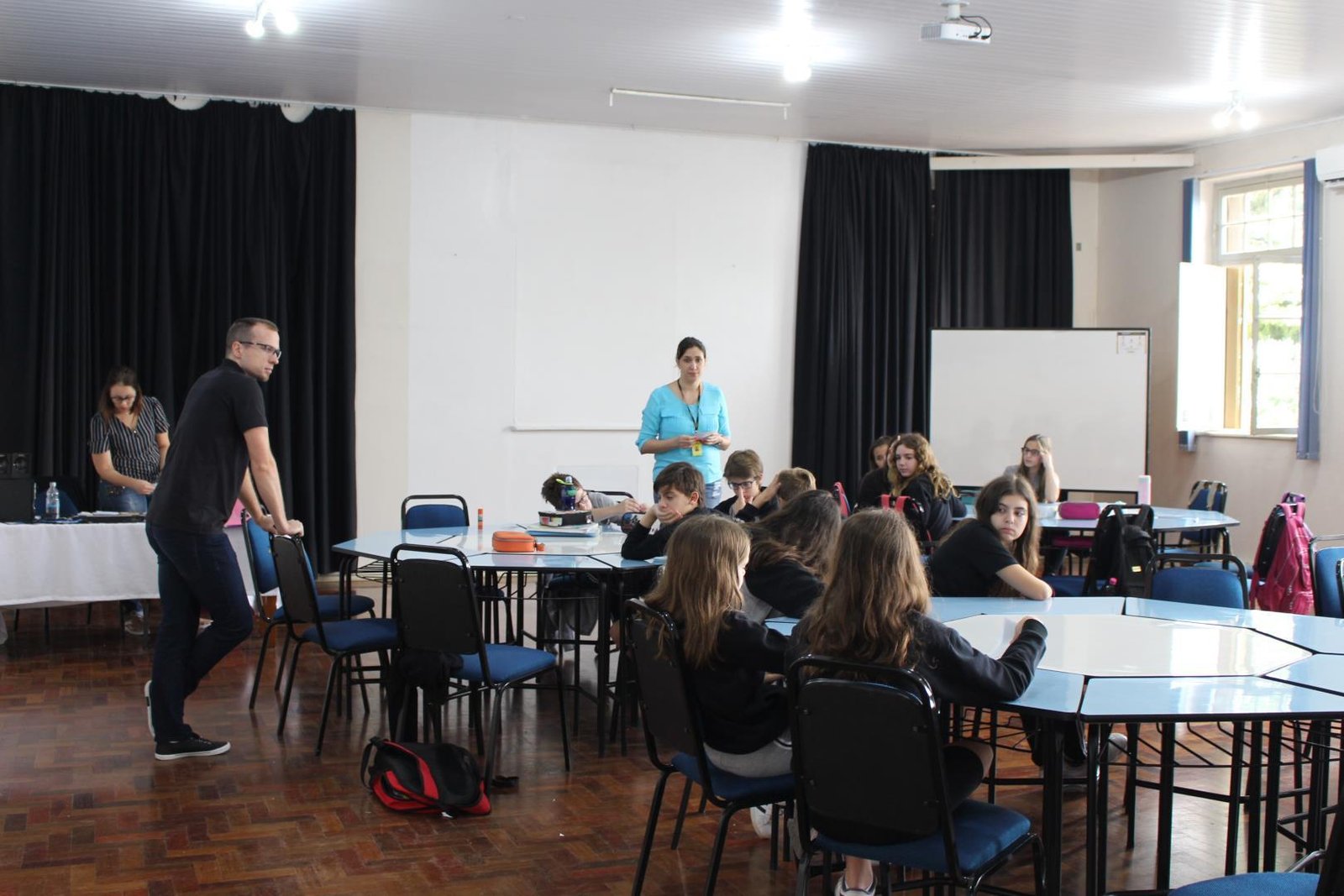OC in Concert inicia com apresentações dos Níveis 2 e 3 da Educação Infantil