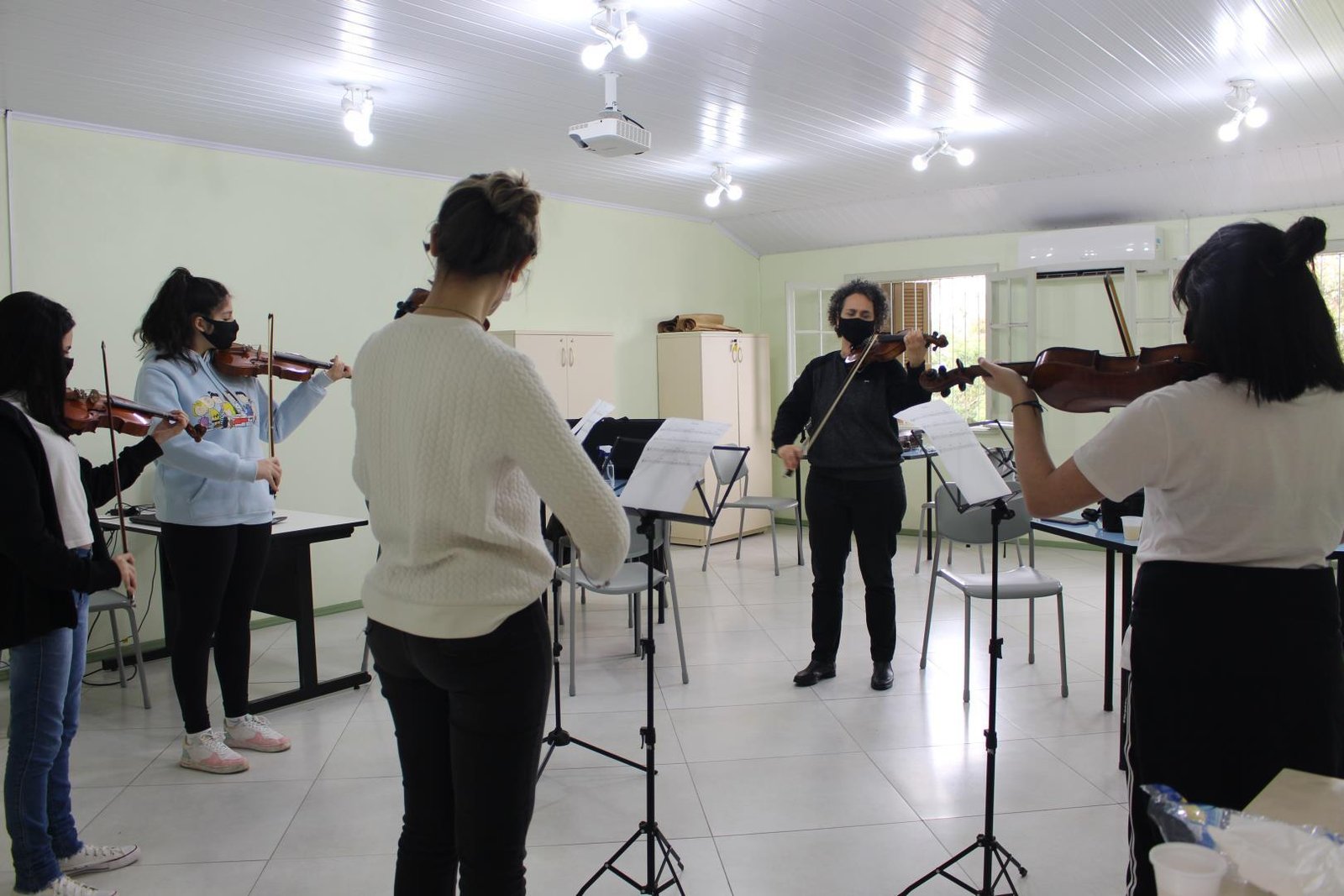 Alunos da IENH participam de classificatória da Olimpíada ClimateScience
