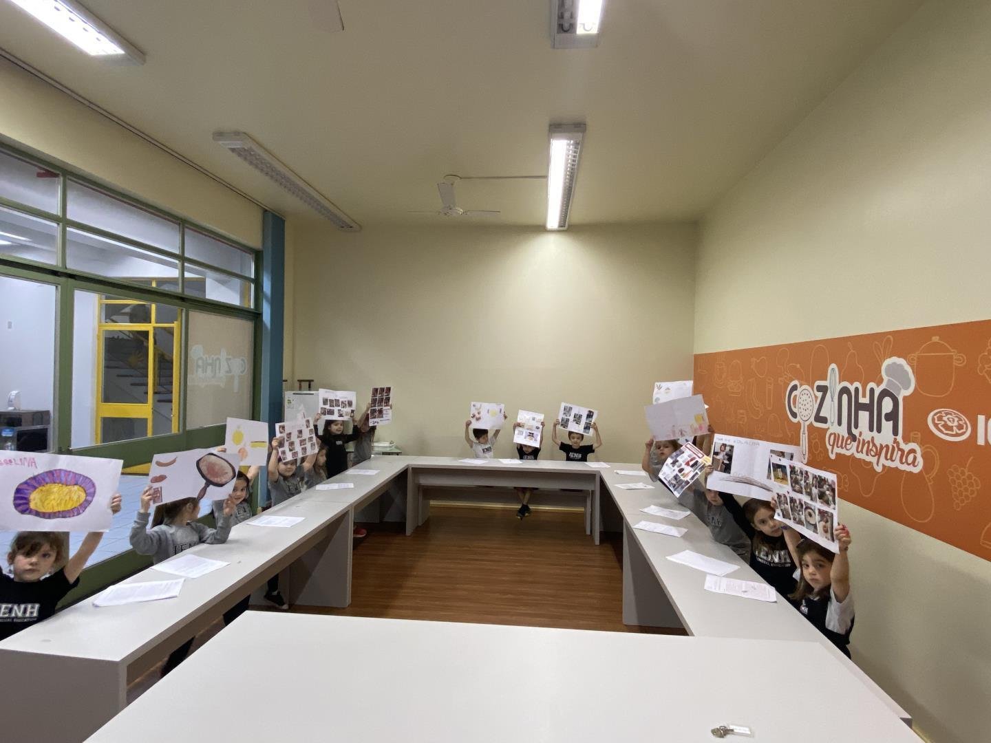 Turma do Nível 4B da Unidade Pindorama compartilha suas receitas de família
