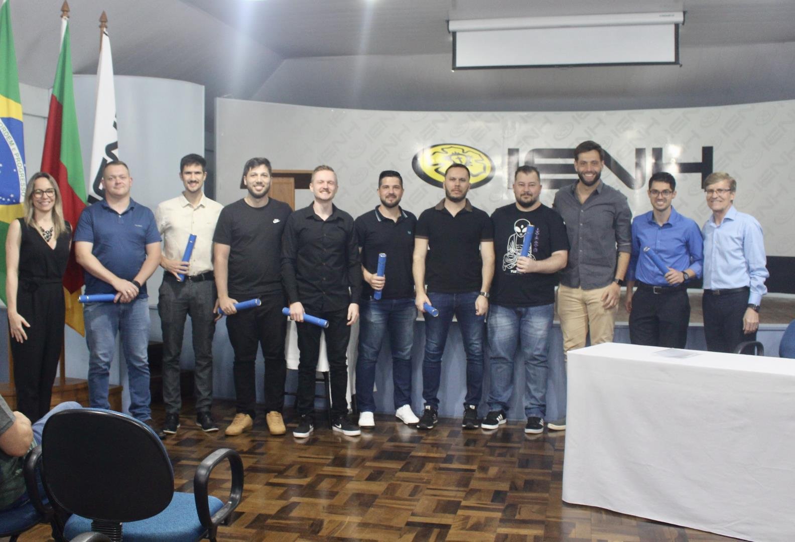 Análise e Desenvolvimento de Sistemas tem currículo atualizado na Faculdade IENH