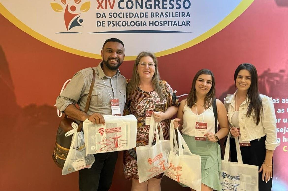 Incentivo à pesquisa na IENH gera participação em congresso nacional