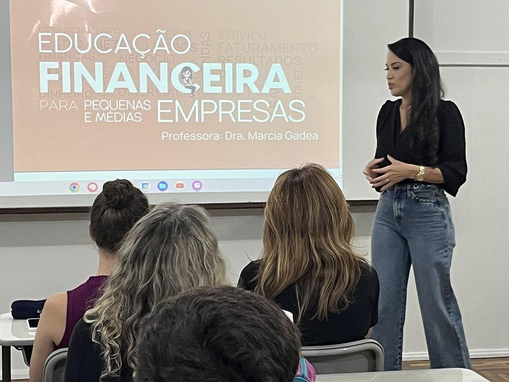 Aula especial sobre Economia para Estudantes do Curso Técnico em Administração