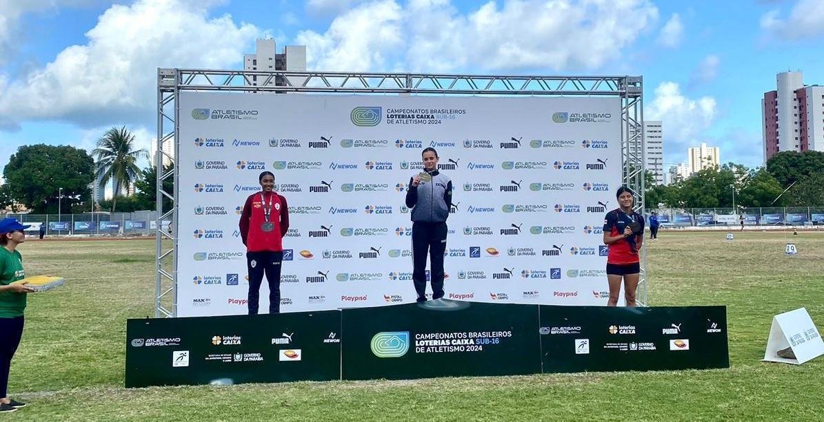 Atleta da IENH conquista a medalha de ouro no Campeonato Brasileiro de Atletismo